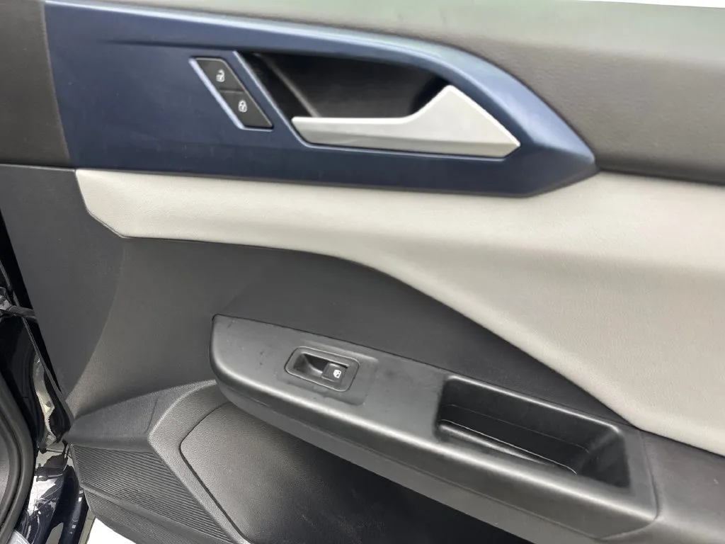 Volkswagen Taos photo 50