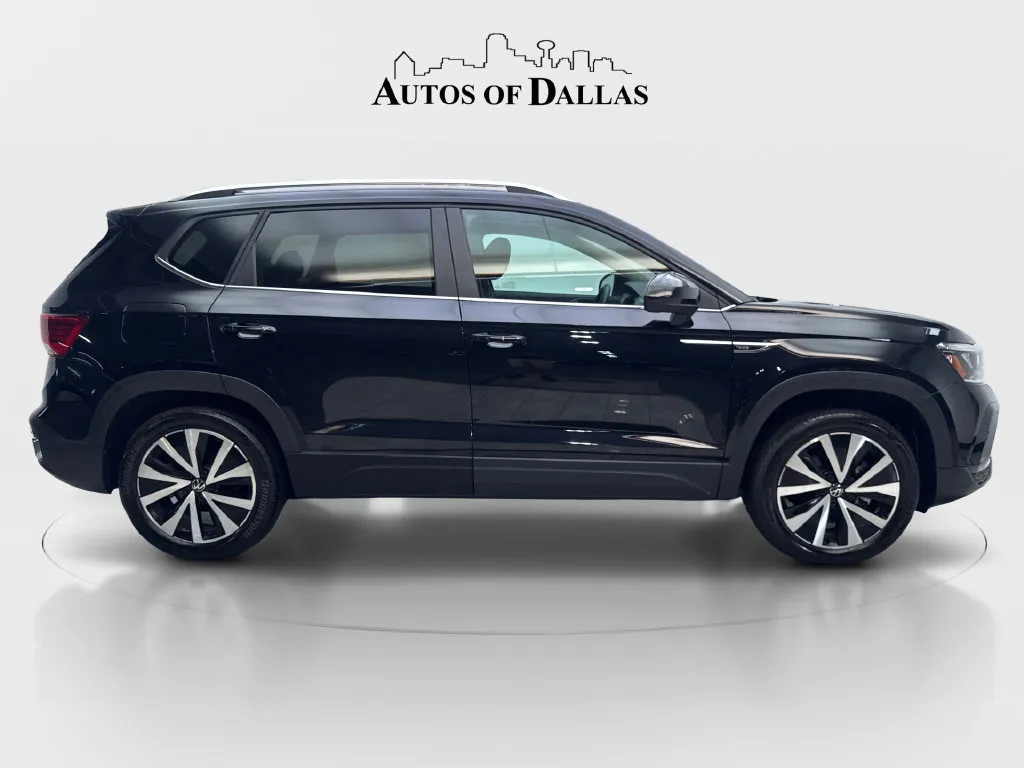 Volkswagen Taos photo 10