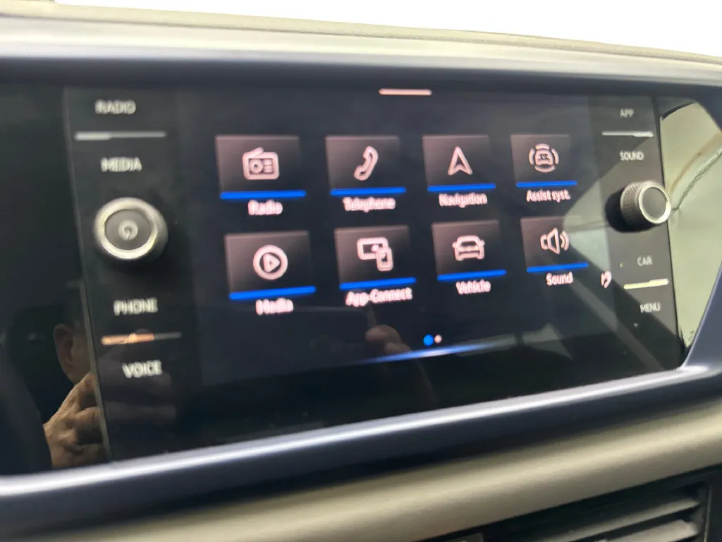 Volkswagen Taos photo 63