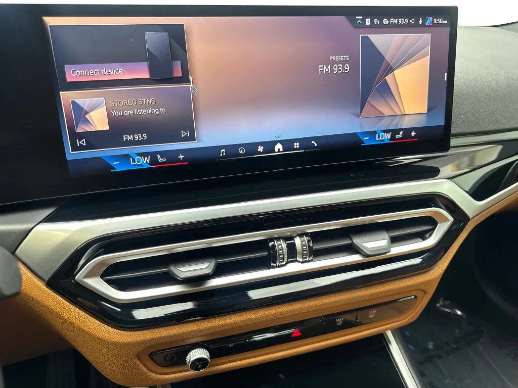 BMW i4 photo 65