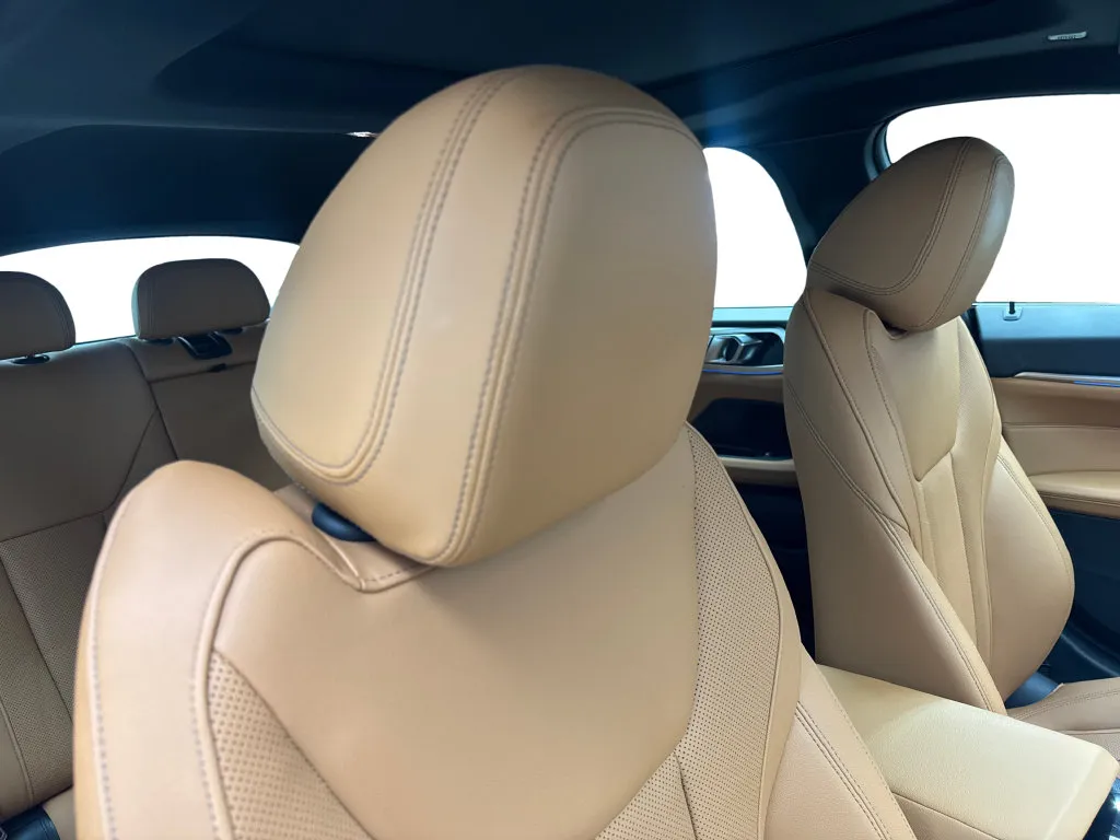 BMW i4 photo 49