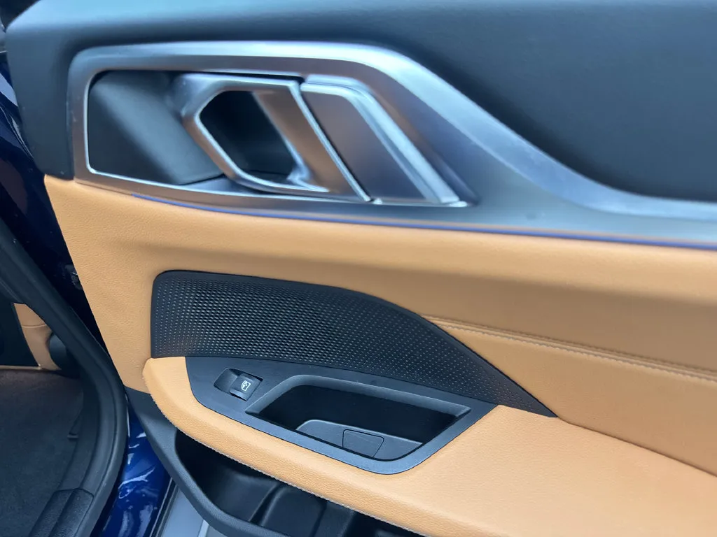 BMW i4 photo 47