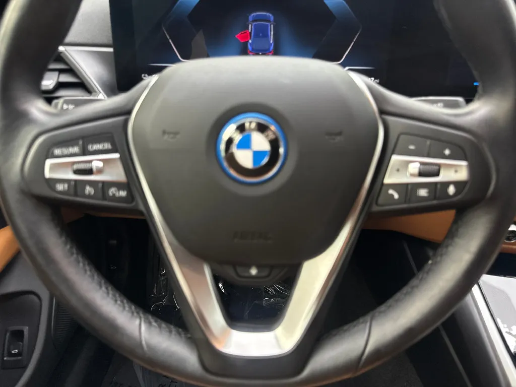 BMW i4 photo 61