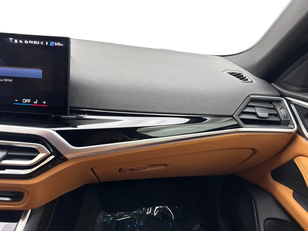 BMW i4 photo 62