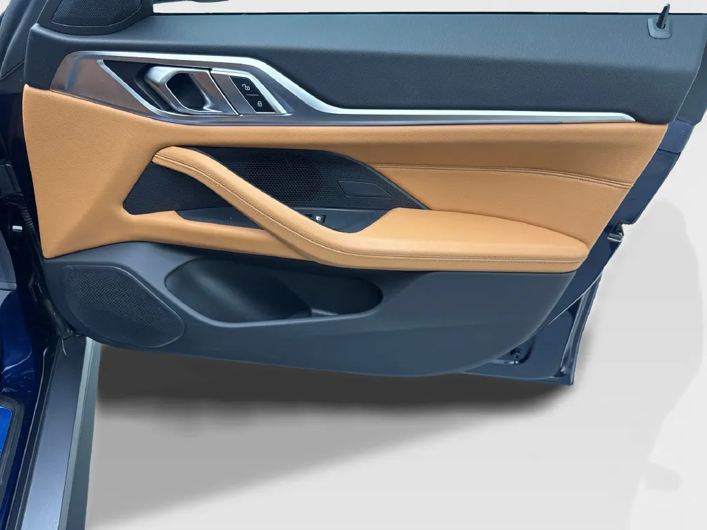 BMW i4 photo 52
