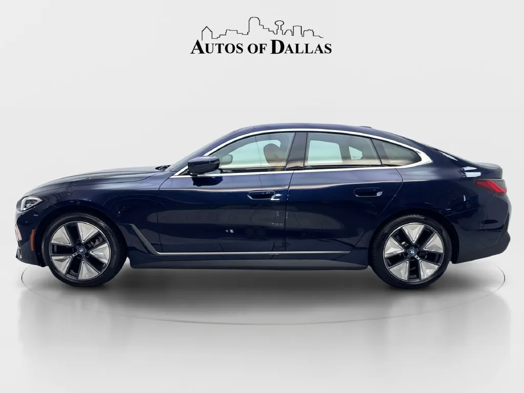 BMW i4 photo 6