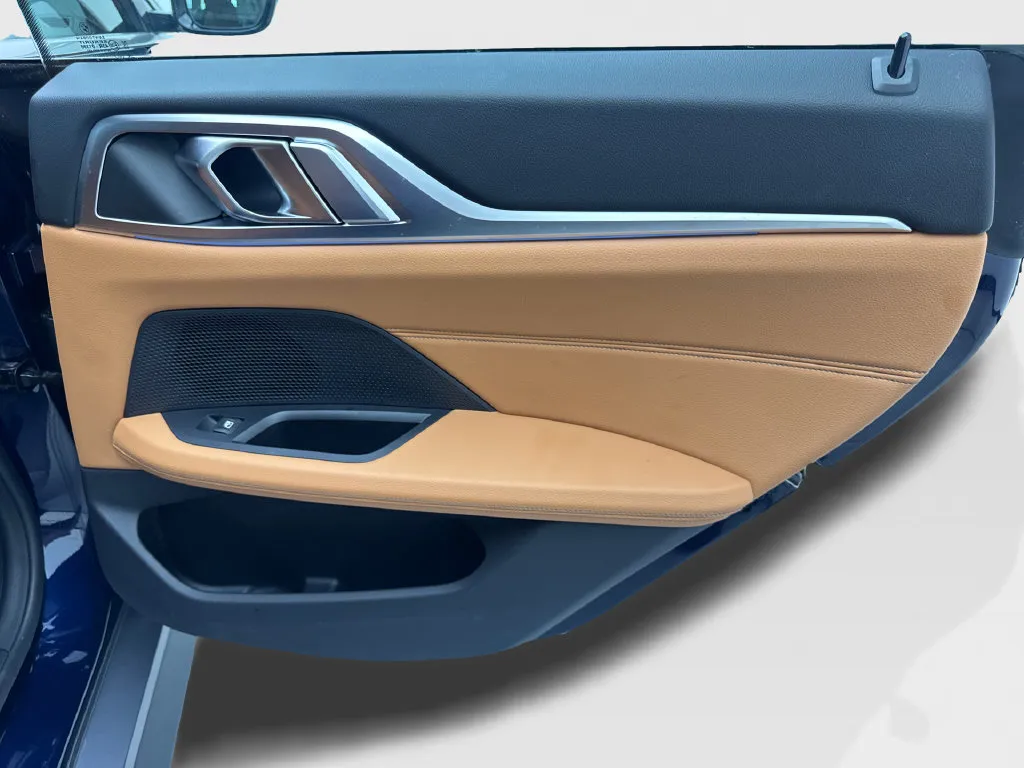 BMW i4 photo 46