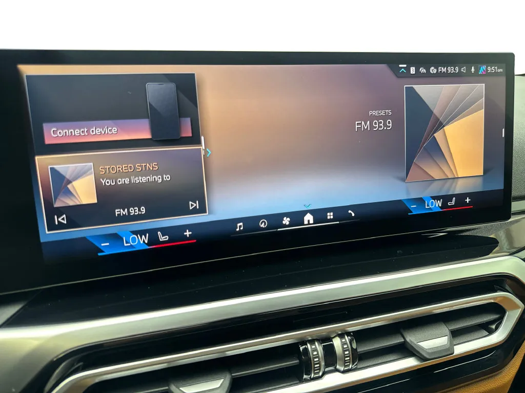 BMW i4 photo 66