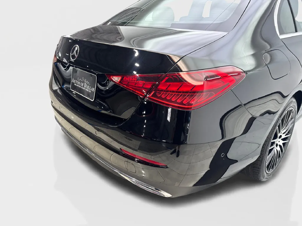 Mercedes-Benz C-Class photo 20