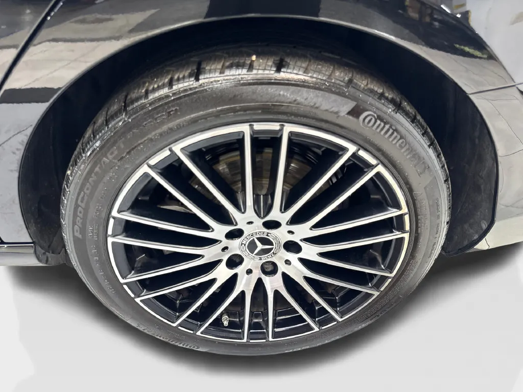 Mercedes-Benz C-Class photo 80