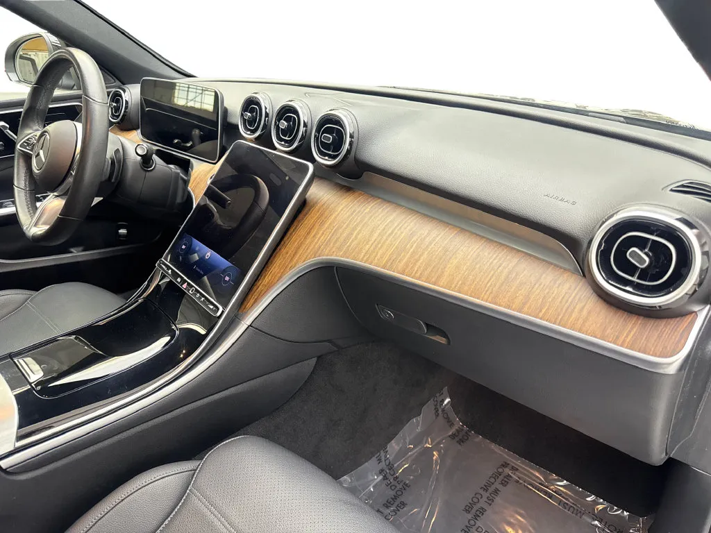 Mercedes-Benz C-Class photo 51