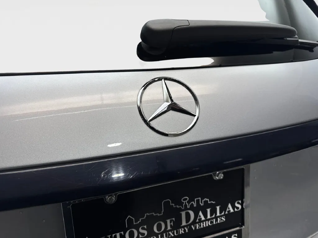 Mercedes-Benz GLC photo 23