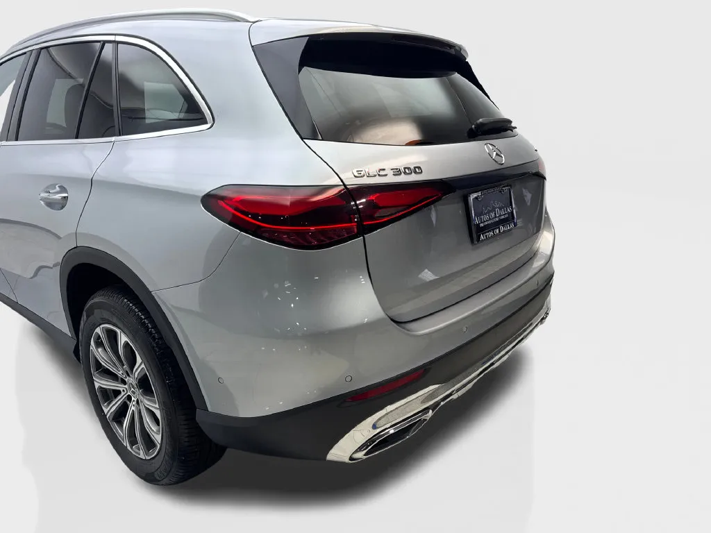 Mercedes-Benz GLC photo 21