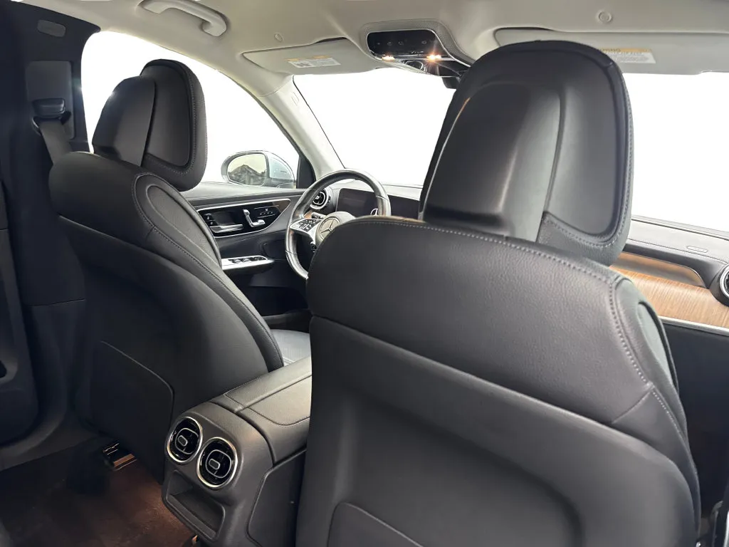 Mercedes-Benz GLC photo 42