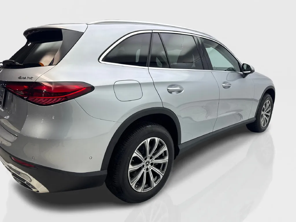 Mercedes-Benz GLC photo 15