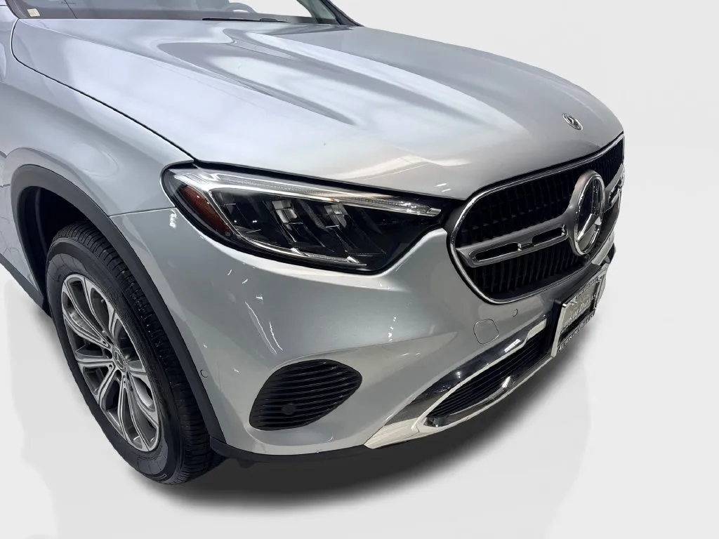 Mercedes-Benz GLC photo 19