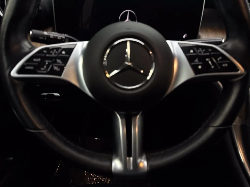 Mercedes-Benz GLC photo 57
