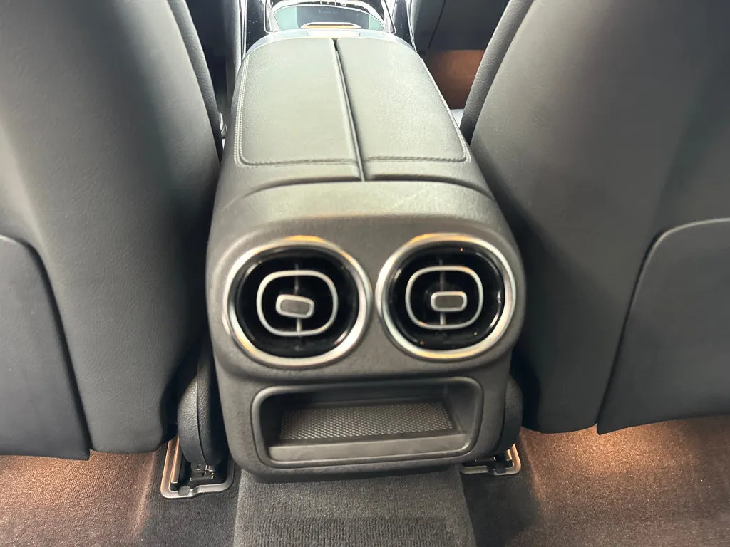 Mercedes-Benz GLC photo 68