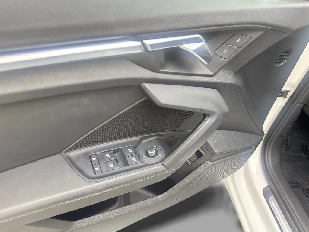 Audi A3 photo 35