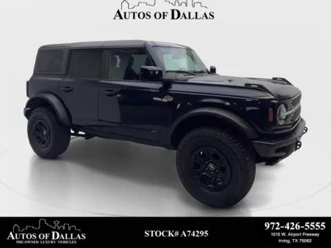 Blue 2021 Ford Bronco Wildtrak for sale in Irving, TX