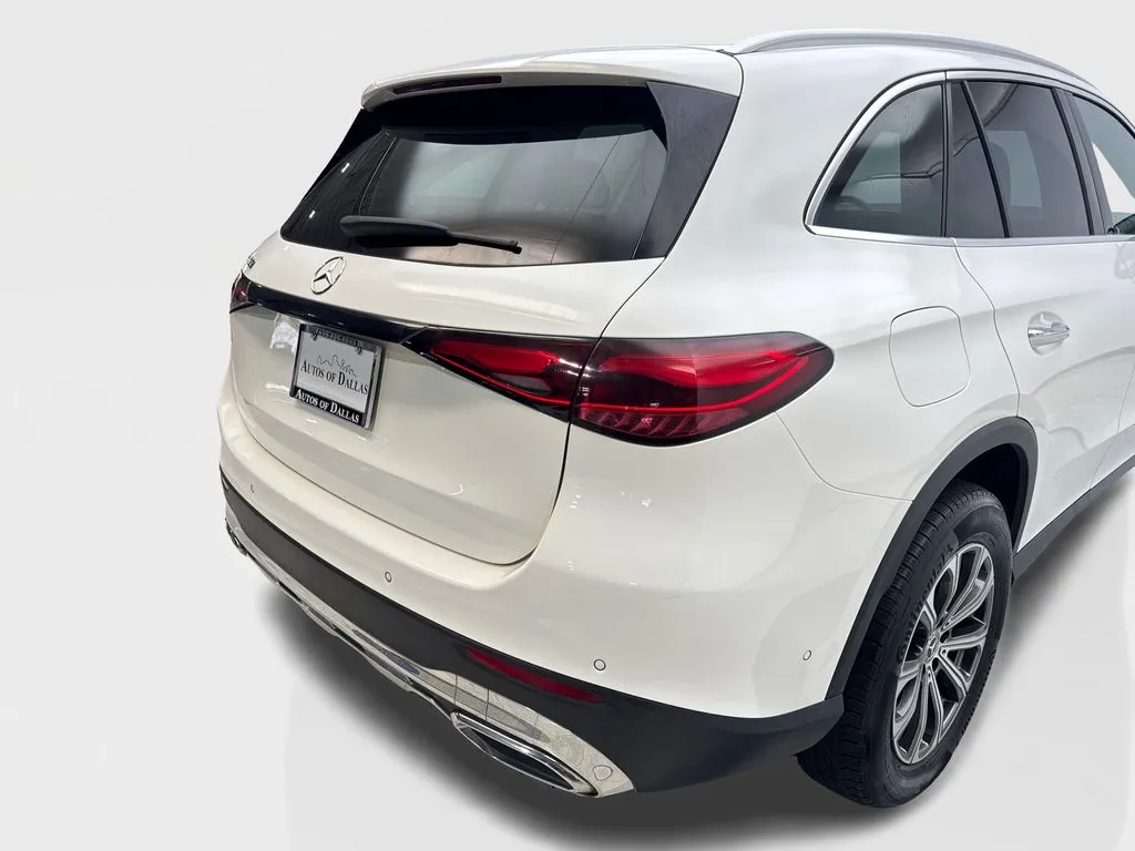 2024 Mercedes-Benz GLC GLC300 - Photo 18