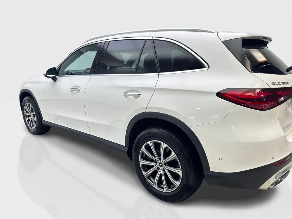 2024 Mercedes-Benz GLC GLC300 - Photo 14