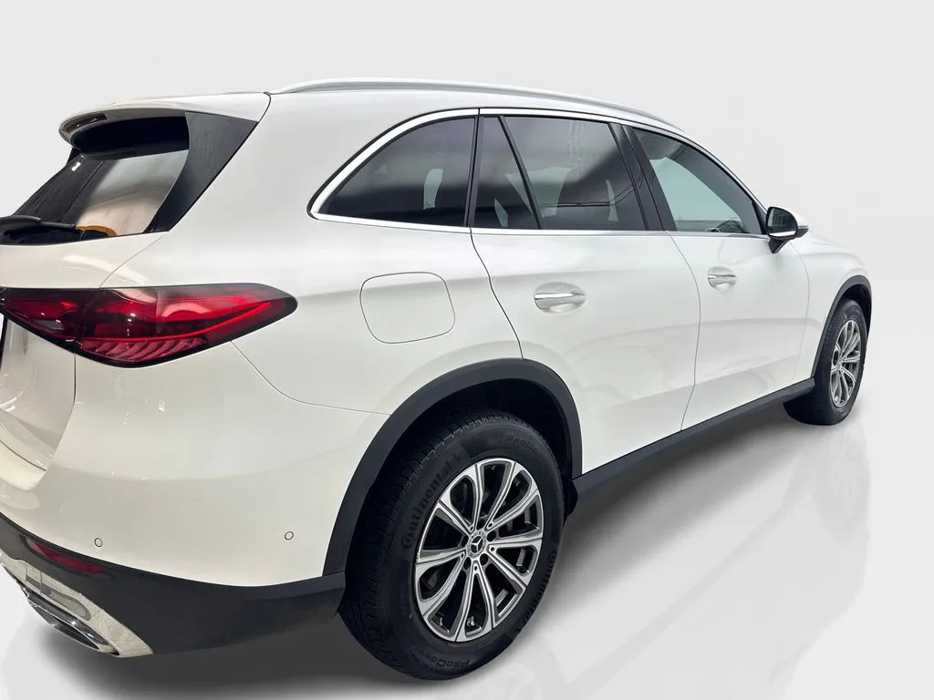 2024 Mercedes-Benz GLC GLC300 - Photo 13