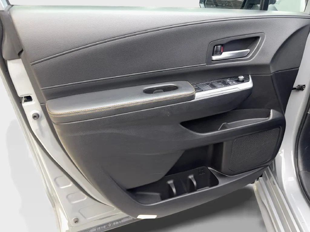Toyota Sienna photo 34