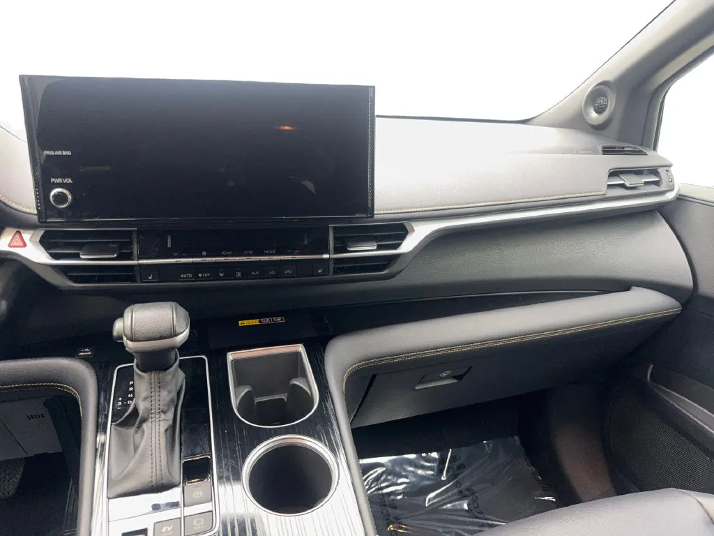 Toyota Sienna photo 57