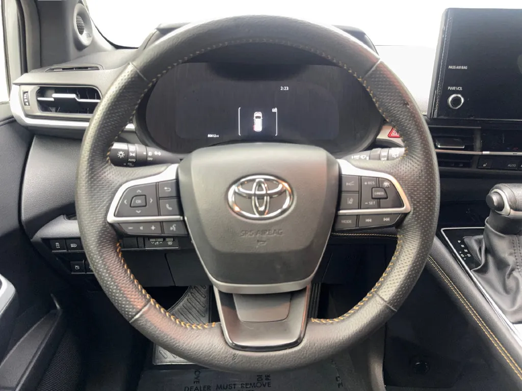 Toyota Sienna photo 59