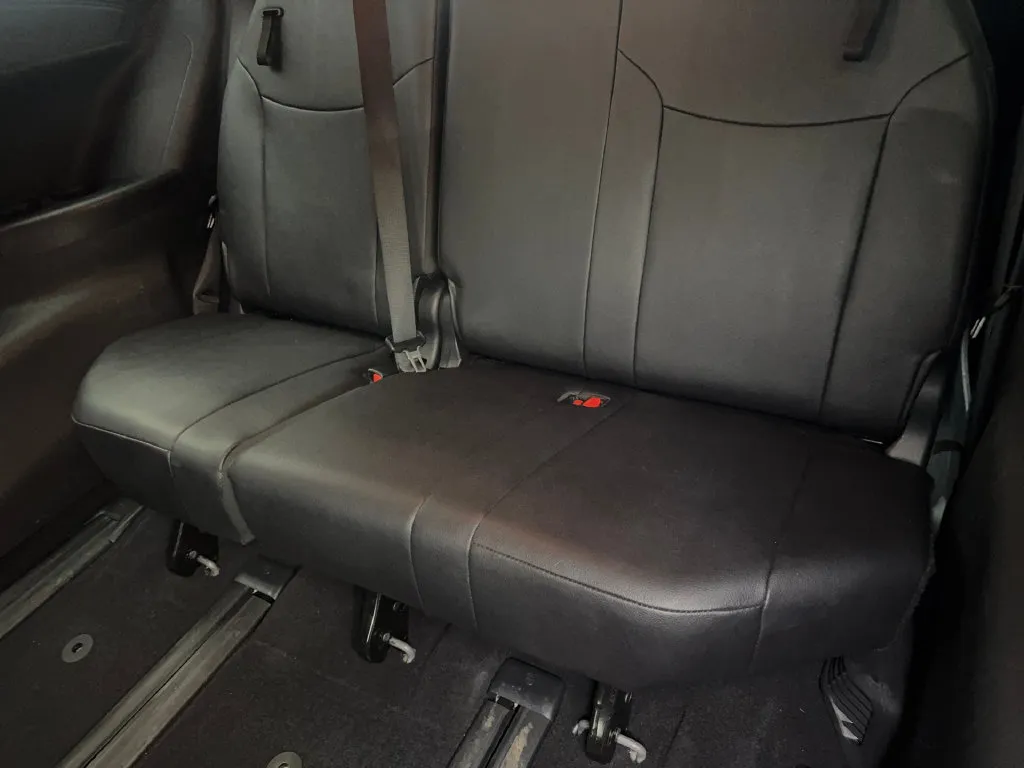 Toyota Sienna photo 40