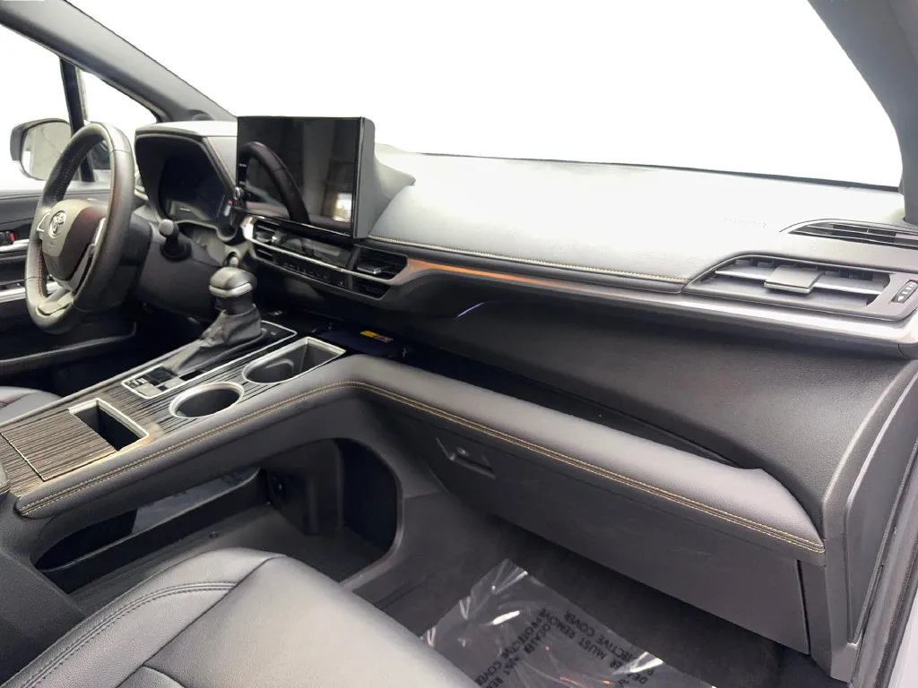 Toyota Sienna photo 55