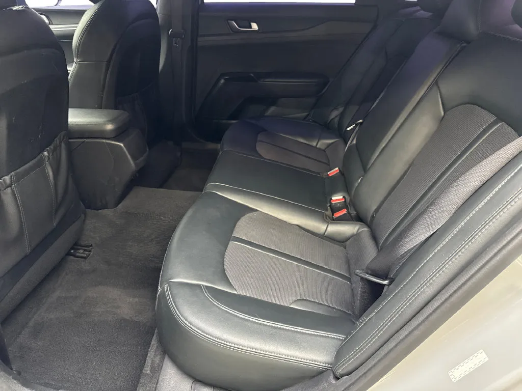 Kia K5 photo 36