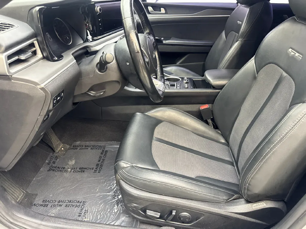 Kia K5 photo 29