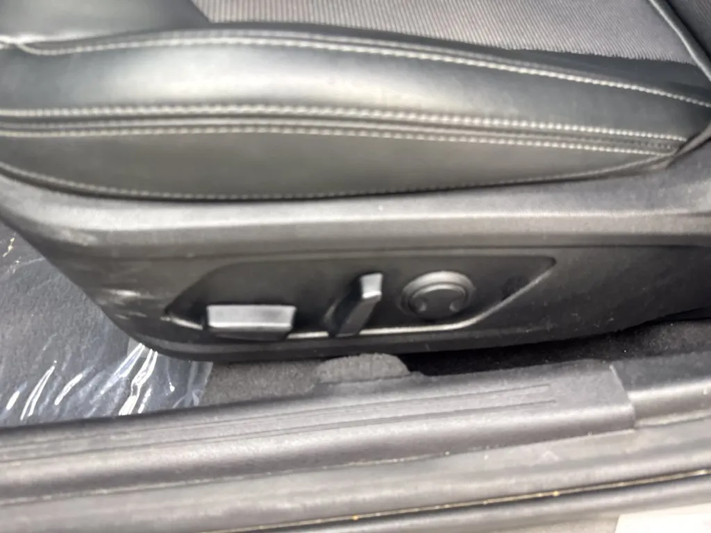 Kia K5 photo 33