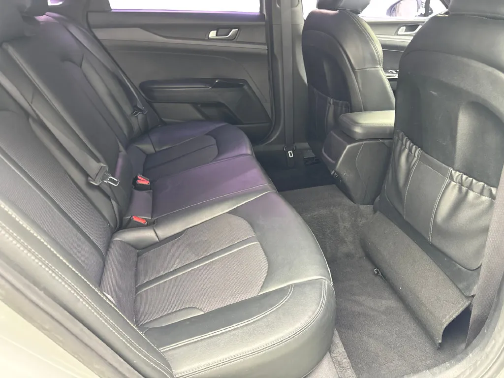 Kia K5 photo 42
