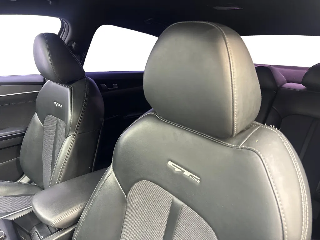 Kia K5 photo 30