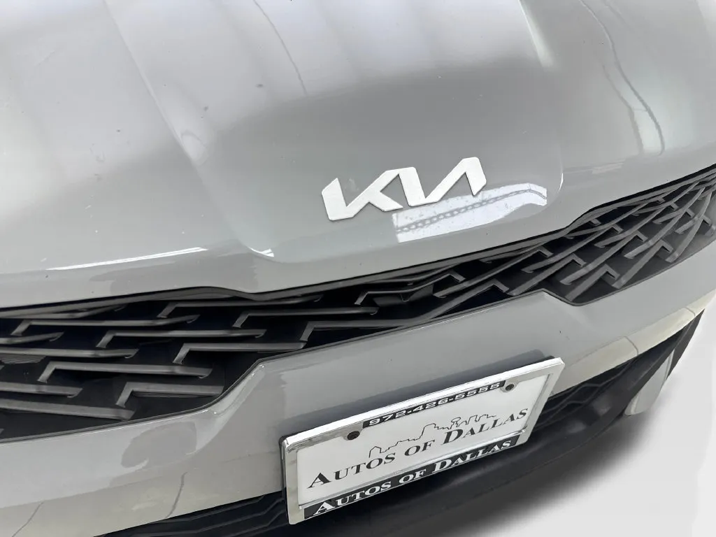 Kia K5 photo 28