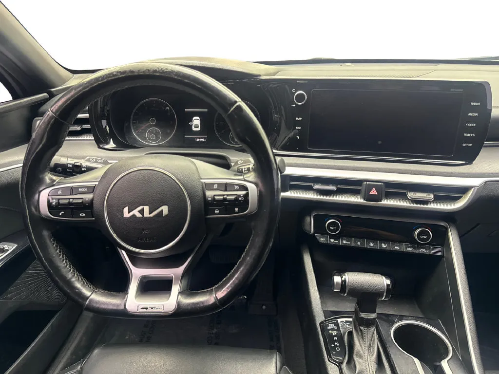 Kia K5 photo 56