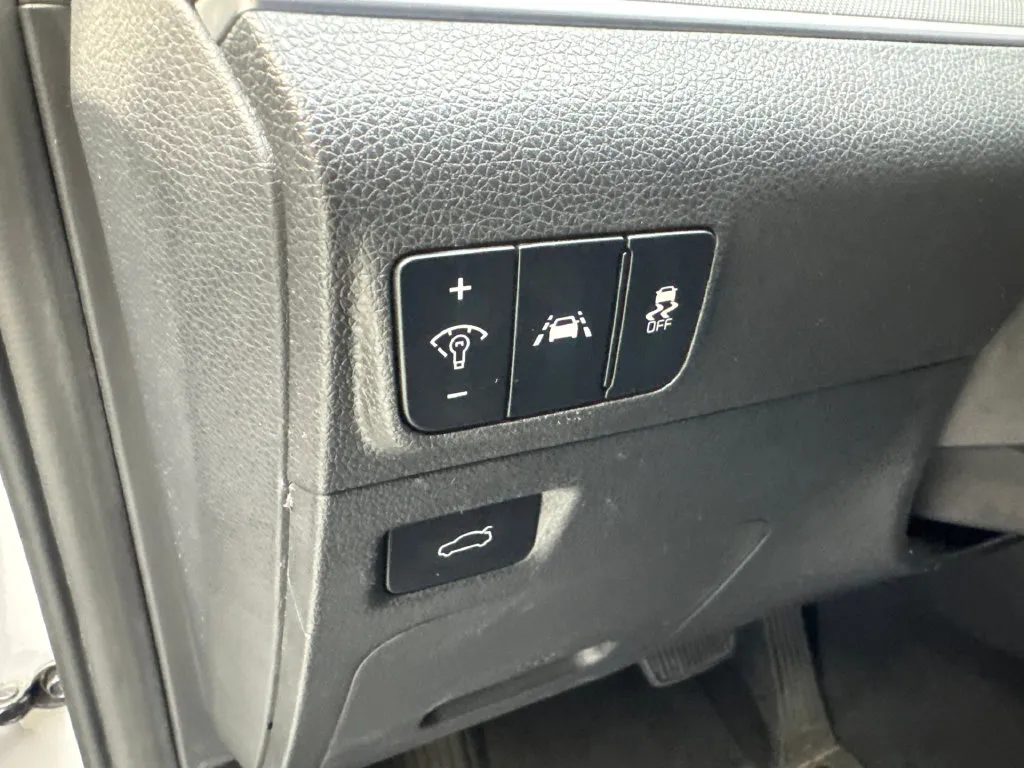 Kia K5 photo 58