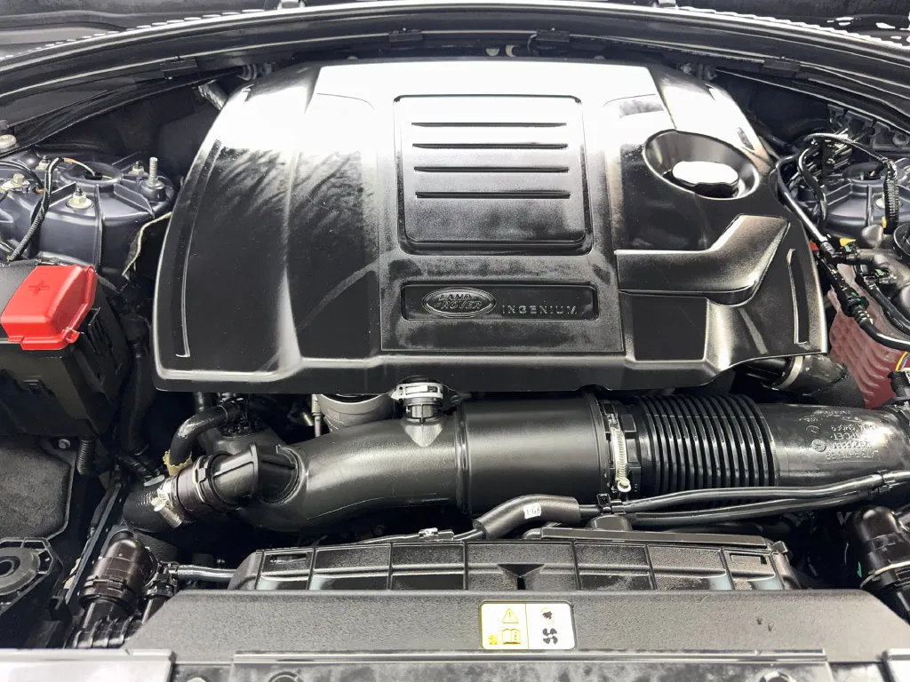Land Rover Range Rover Velar photo 76