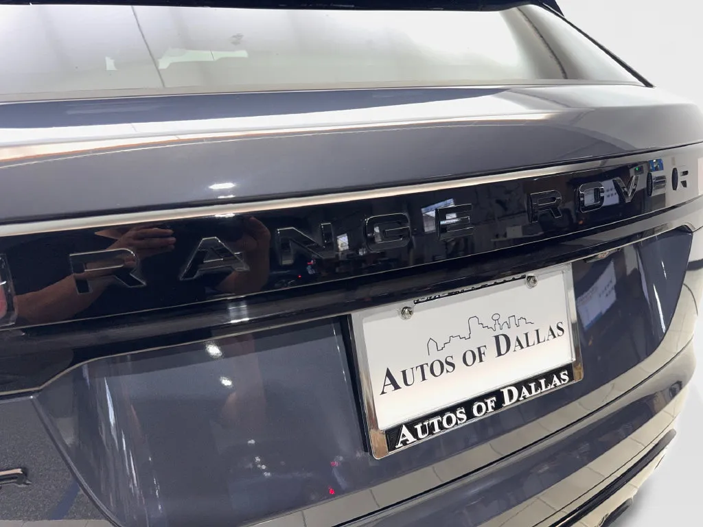 Land Rover Range Rover Velar photo 23