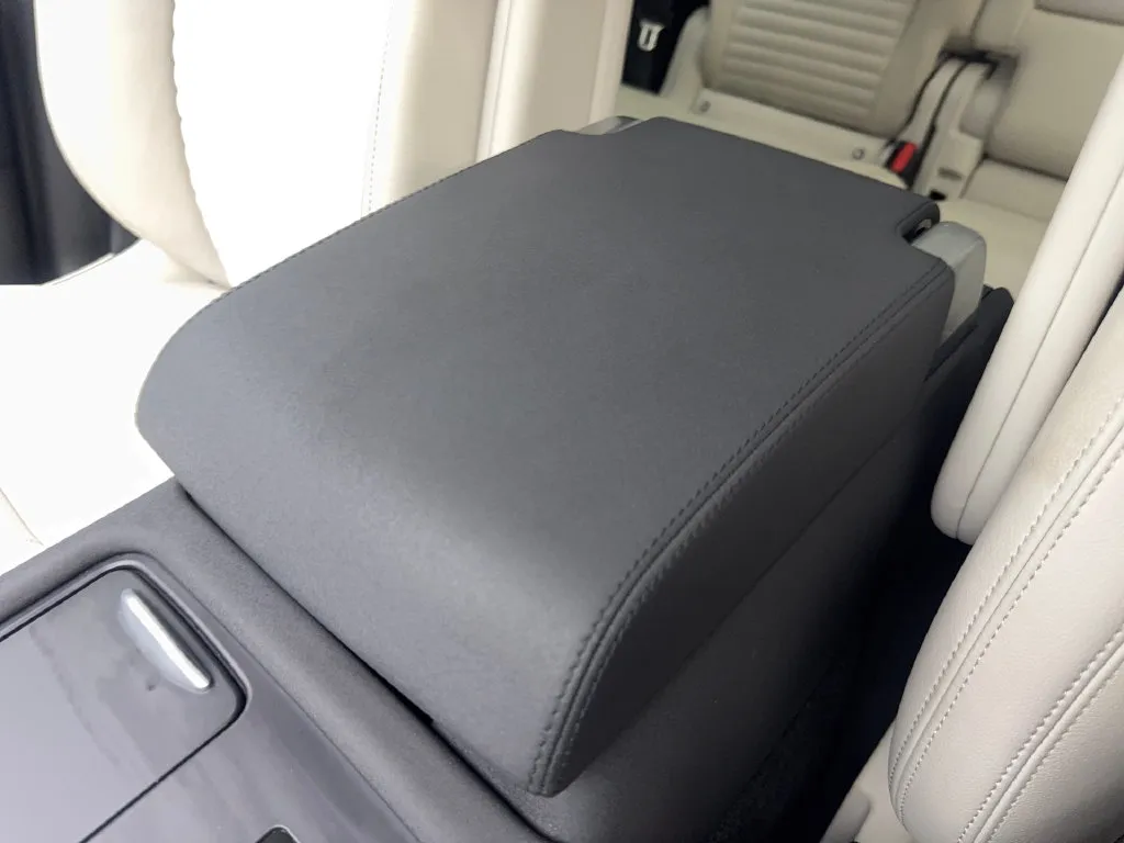Land Rover Discovery photo 75