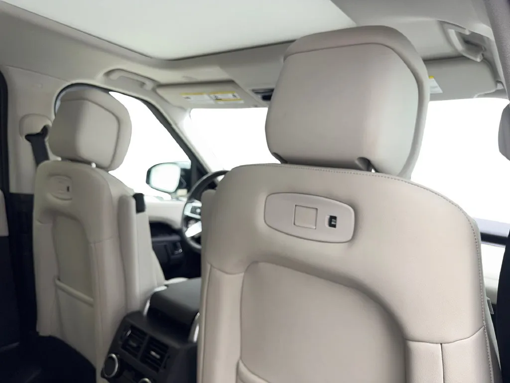 Land Rover Discovery photo 47