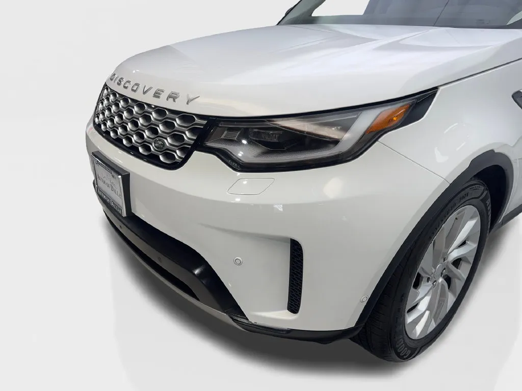 Land Rover Discovery photo 18