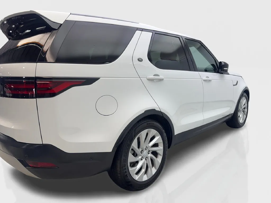 Land Rover Discovery photo 15