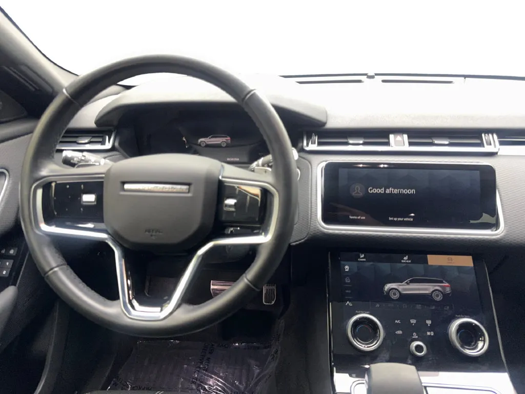 Land Rover Range Rover Velar photo 56