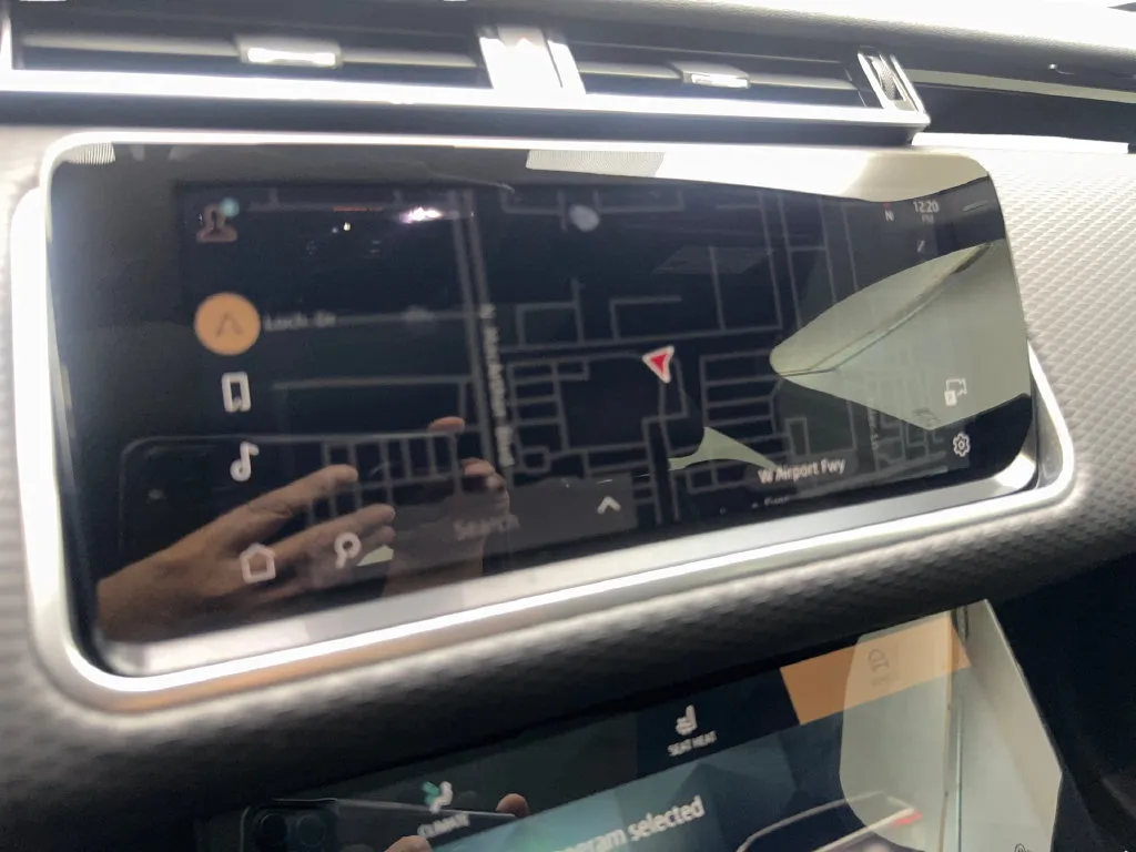Land Rover Range Rover Velar photo 66