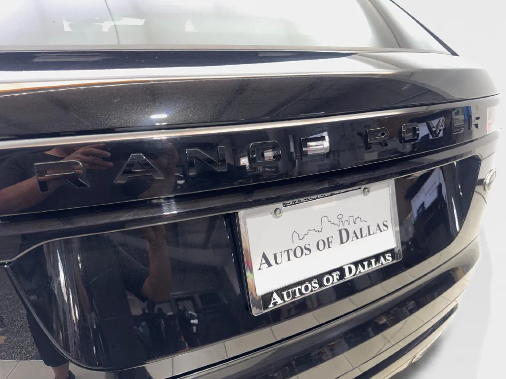 Land Rover Range Rover Velar photo 23