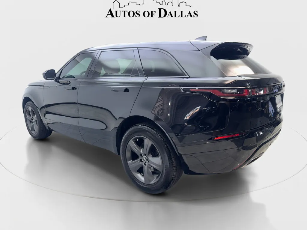 Land Rover Range Rover Velar photo 10